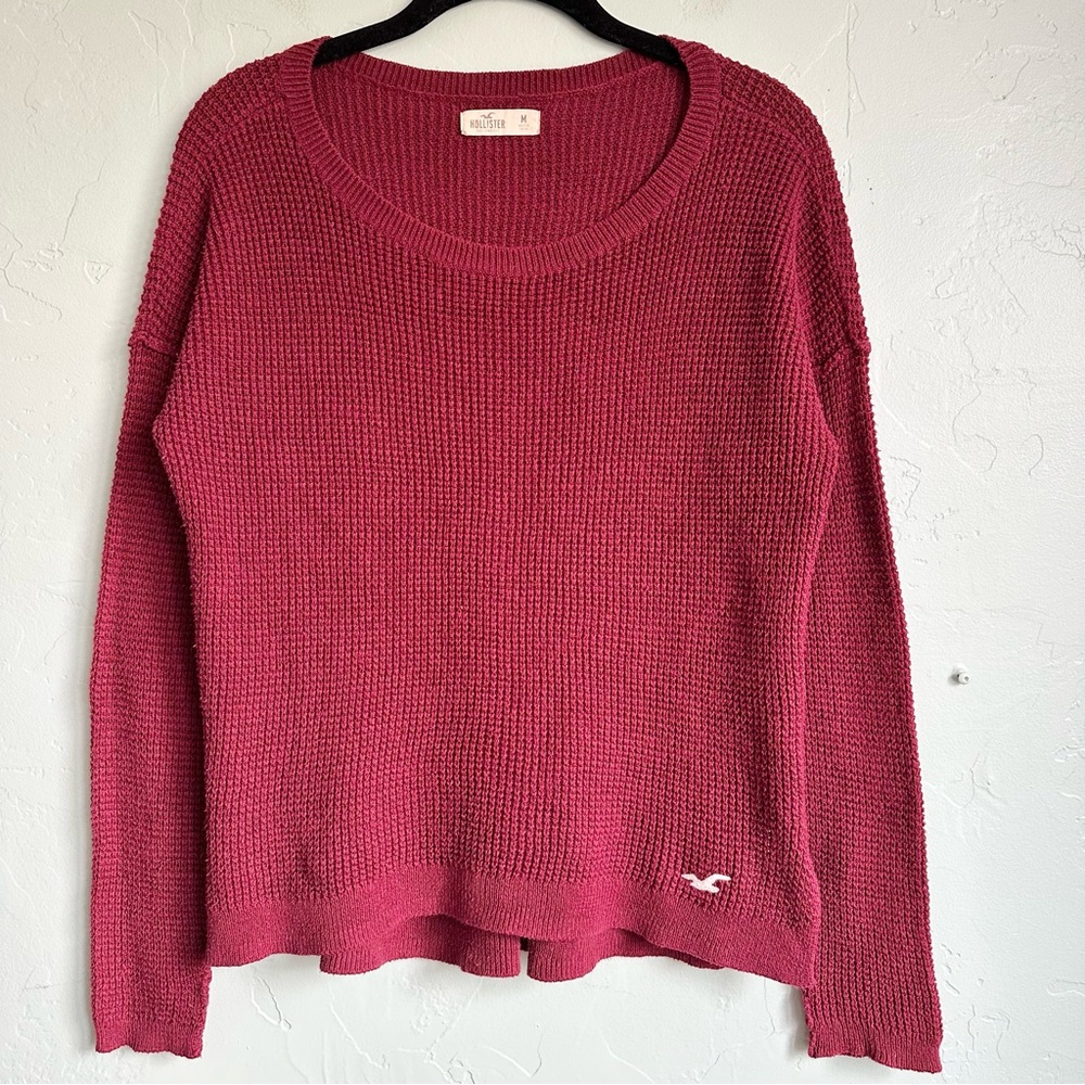 Hollister Women Burgundy Knit Icon Logo Sweater Medium EUC Coastal Fall Holiday